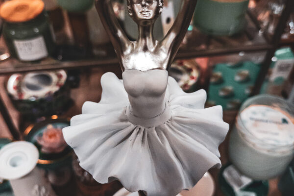 Ballerina A ballerina statue in front of various candles and pedastles at Home Goods March 6, 2025. (Photo by Nolan Bennett)